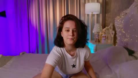 Violet online show from 11.14.25