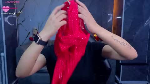 violeth_b online show from 06.05.26
