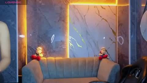 violeth_b online show from 06.30.26