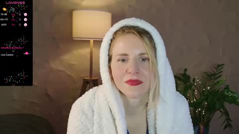 Violet  next stream December 6 online show from 03.09.25