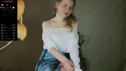 Snapshot of violetplath chatting on 03.26.26 Violet next stream December 6 online show from 03.26.26