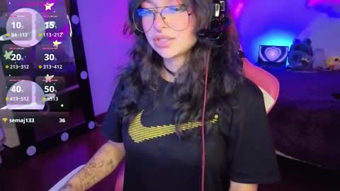   online show from 11.08.25