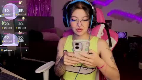   online show from 04.12.26