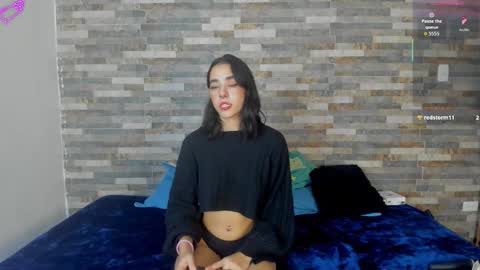 ViolettGolden online show from 11.08.25