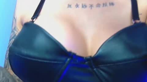 Violeta froz online show from 10.04.25