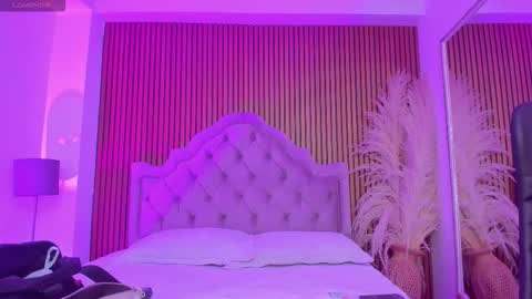 violett_hott_ online show from 02.21.26