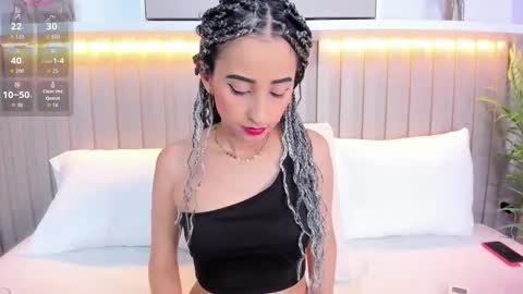 Violett  online show from 11.06.25