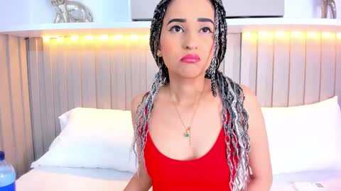 Violett  online show from 11.10.25