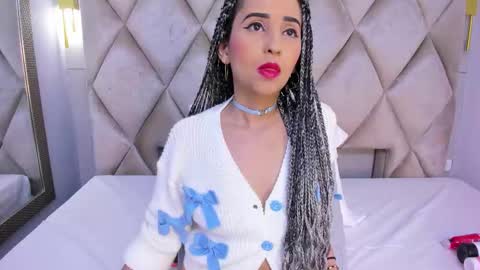 Violett  online show from 11.20.25