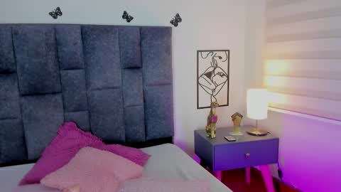 Snapshot of violetta_ficher chatting on 01.17.26 Violetta Ficher online show from 01.17.26