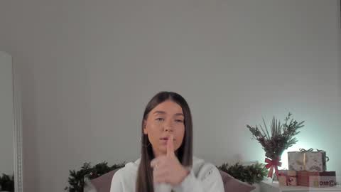 violetta_finch online show from 01.11.25