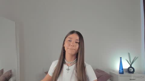 violetta_finch online show from 02.08.25