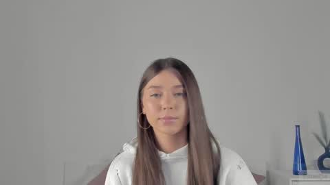 violetta_finch online show from 02.26.25