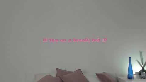 violetta_finch online show from 02.28.25