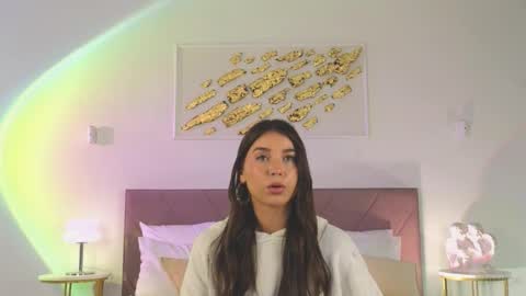 violetta_finch online show from 10.01.25