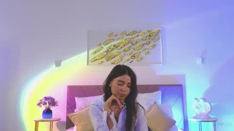 Snapshot of violetta_finch chatting on 04.23.26 violetta_finch online show from 04.23.26