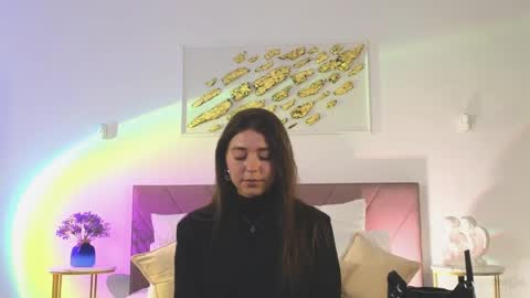 Snapshot of violetta_finch chatting on 04.25.26 violetta_finch online show from 04.25.26