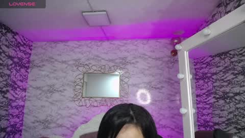 Snapshot of violetta_jhonson_v chatting on 02.23.25 Violetta online show from 02.23.25