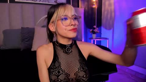 Violetta nur online show from 12.05.24