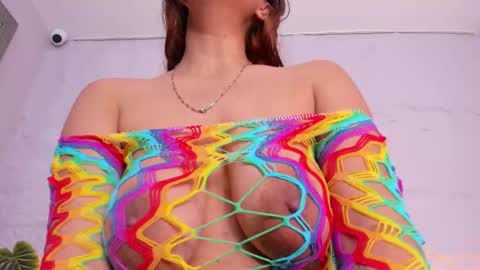 Violetta  online show from 10.16.25