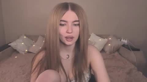 ViolettaOtis online show from 02.03.25