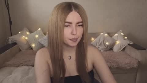 ViolettaOtis online show from 09.25.25