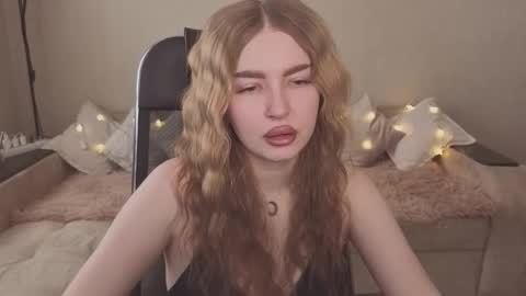 ViolettaOtis online show from 02.08.26