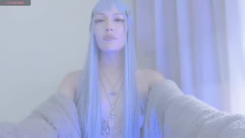 Violett online show from 10.25.25