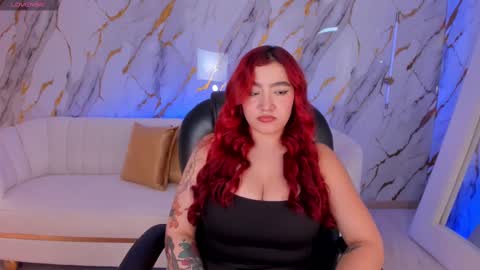 Snapshot of violettcastel chatting on 02.10.25 Violett Castel online show from 02.10.25