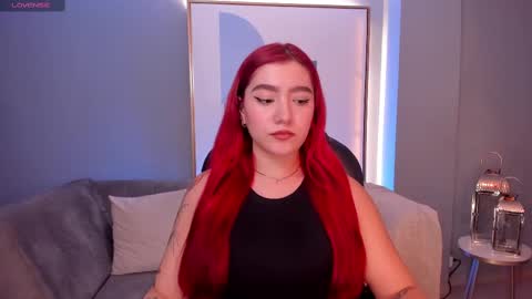 Snapshot of violettcastel chatting on 03.02.25 Violett Castel online show from 03.02.25