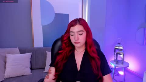 Snapshot of violettcastel chatting on 03.05.25 Violett Castel online show from 03.05.25