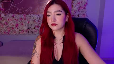 Snapshot of violettcastel chatting on 01.17.26 Violett Castel online show from 01.17.26