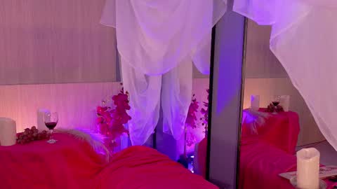 Snapshot of violettcastel chatting on 02.12.26 Violett Castel online show from 02.12.26