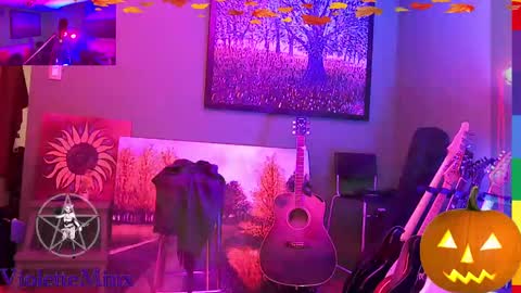 Violette online show from 10.24.25