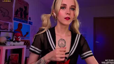 Vi  Best on my Fansly  online show from 06.19.26