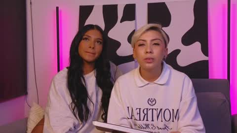 Violet online show from 01.23.25