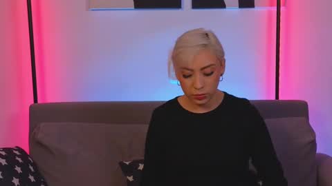 Violet online show from 02.19.25