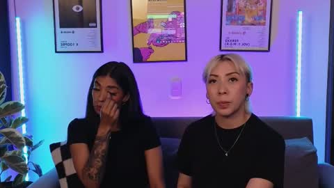 Violet online show from 01.15.26