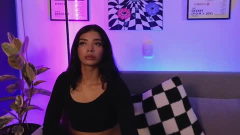 Violet online show from 05.20.26