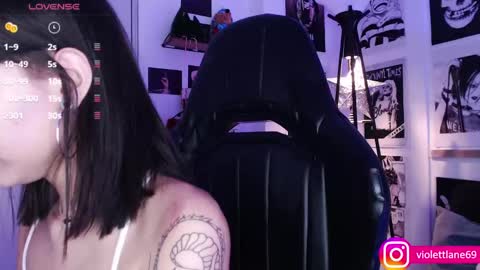 Snapshot of violettlane chatting on 12.12.24 Violeta online show from 12.12.24