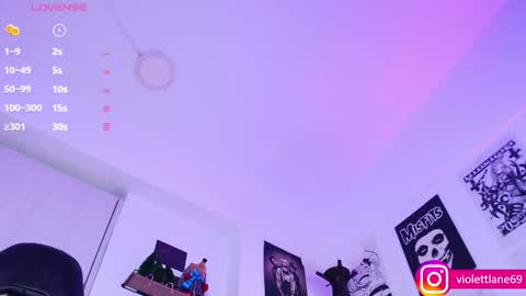 Snapshot of violettlane chatting on 12.21.24 Violeta online show from 12.21.24