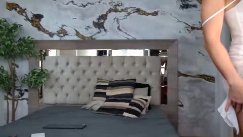 Snapshot of violetvip chatting on 03.23.26 violetvip online show from 03.23.26