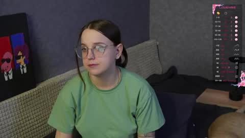 Violet online show from 04.03.26