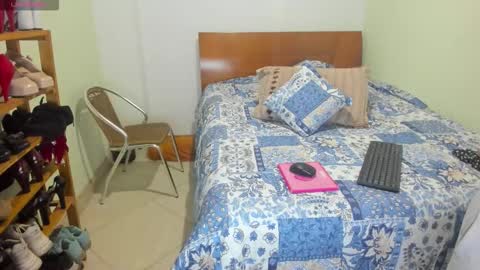 violleeet_ online show from 03.23.26