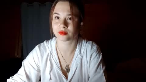 Mia online show from 10.07.25