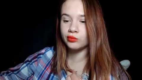 Mia online show from 10.08.25