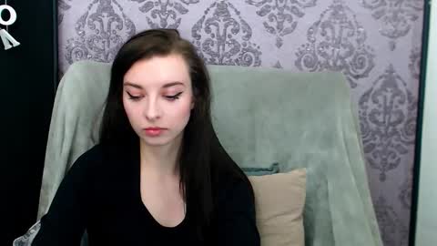 VirginLuna online show from 05.12.26