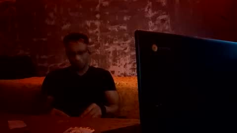 Snapshot of virgostargalatica chatting on 11.26.25 Omoje Ultra Mega online show from 11.26.25