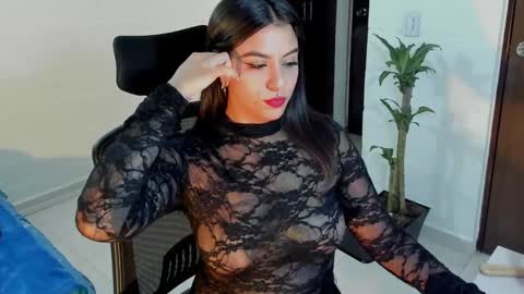 Lu online show from 02.13.25