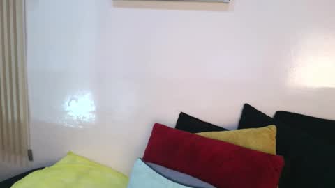 Snapshot of virtual_charm chatting on 01.31.26 Sofia online show from 01.31.26